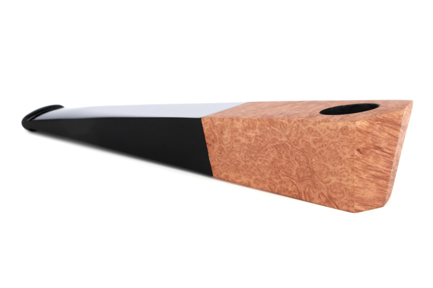 Pipe Vauen Quixx 1 (design moderne et look futuriste) - La Pipe Rit