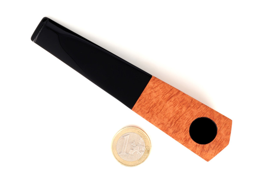 Pipe Vauen Quixx 1 (design moderne et look futuriste) - La Pipe Rit