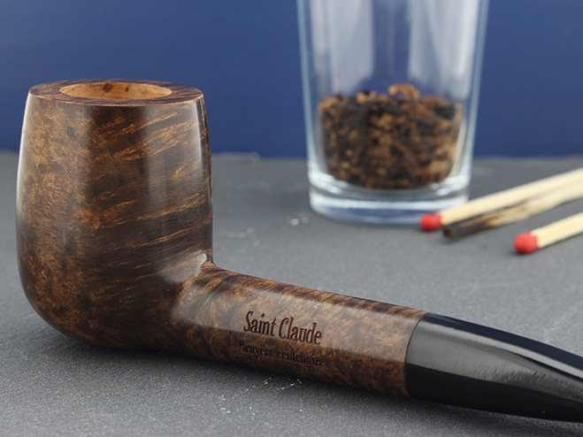 7 choses à savoir avant de se lancer à fumer la pipe