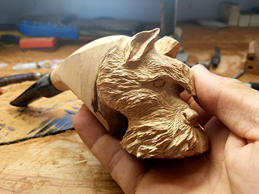 Une pipe sculptée fait main par Rafael Arzuaga