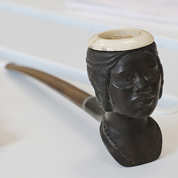 Pipe visage de femme