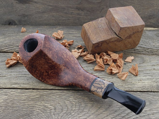 Pipes en bruyère, il n'y a pas de lézard